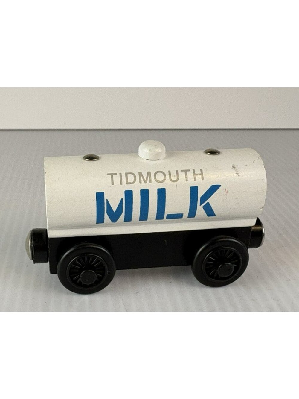 Thomas & Friends Wooden Railway Tidmouth Milk Tanker Train Car Vintage 2003